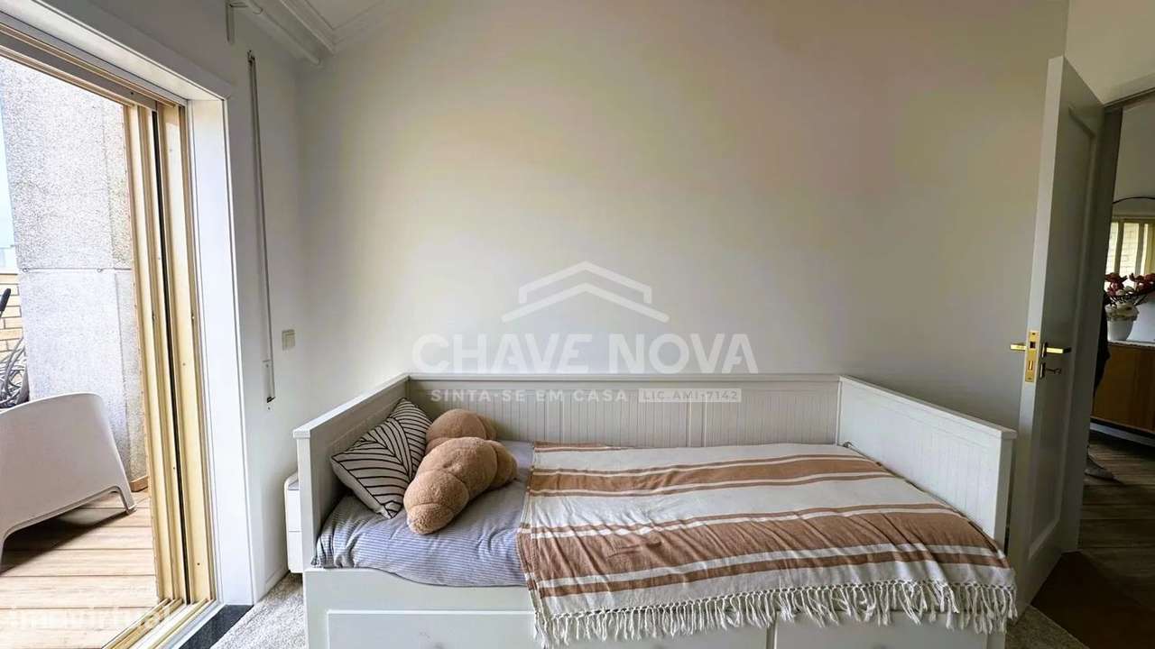 T2+1 Duplex c/ Terraço e Solário em Canidelo-37
