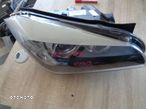 BMW X1 E84 LAMPA PRAWA PRZÓD EUROPA - 1