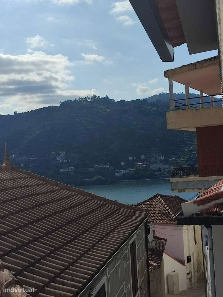 Casa tipo T1 ,no centro histórico de Caldas de Aregos/Rio Douro-6