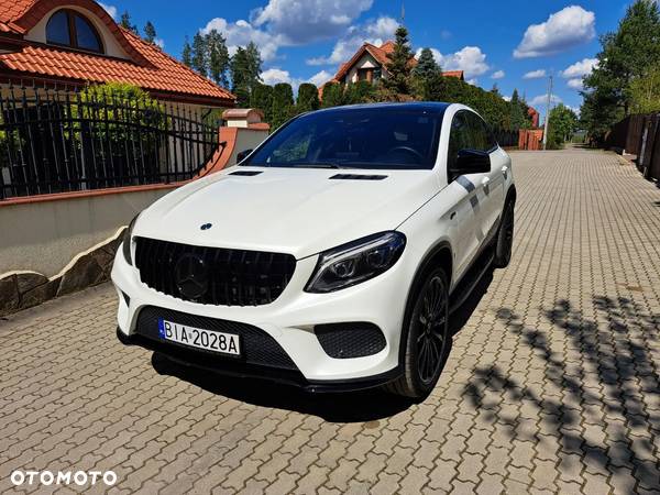 Mercedes-Benz GLE AMG 43 Coupe 4M 9G-TRONIC AMG Line - 1