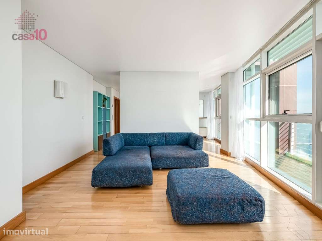 T3 duplex, com varanda, para venda no Parque das Nações - Grande imagem: 3/39