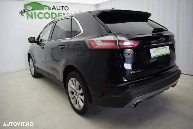 Ford Edge - 5