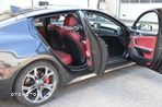 Kia Stinger 3.3 T-GDI V6 GT AWD - 23