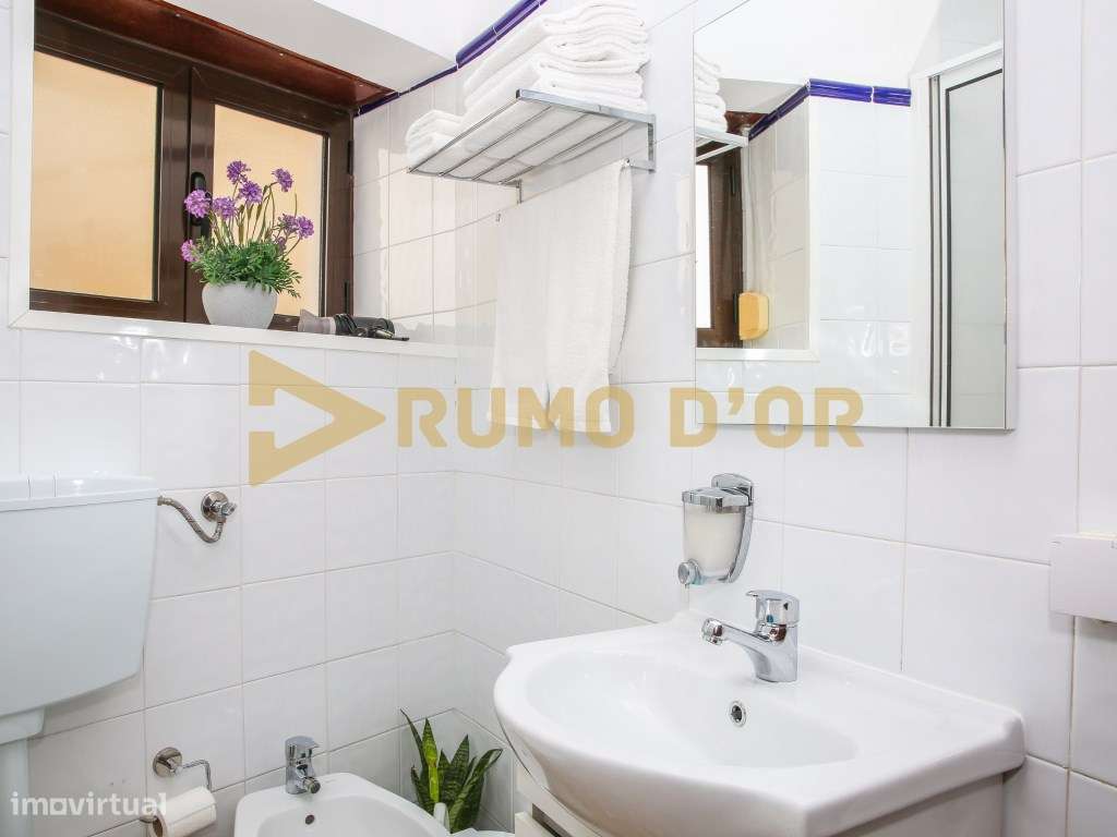 Moradia T2 - Centro de Alenquer - Luminosa e Pronta a Habitar-8