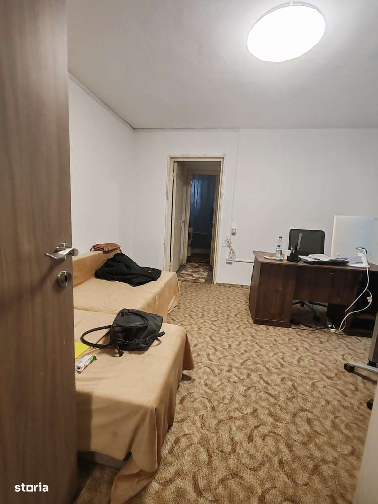 Apartament 2 camere Negru Voda, etaj 3, confort 1, centrala - Imagine principală: 3/6