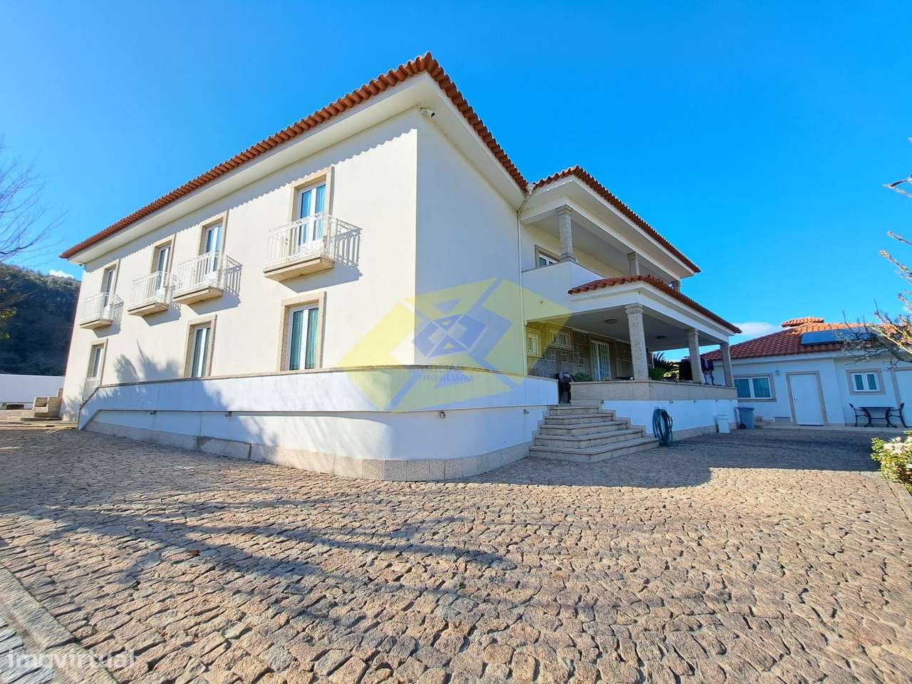 Moradia T3 em Pombeiro + Terreno Rústico - Grande imagem: 4/34