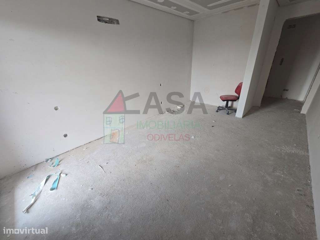 Apartamentos T2 e T3 em Caneças-7