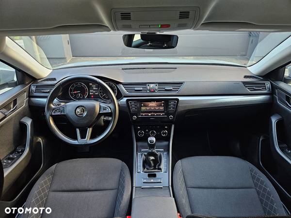 Skoda Superb 1.5 TSI ACT Active - 32