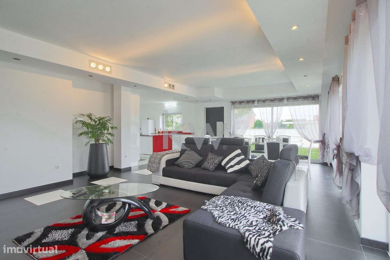 Moradia 3 quartos | anexos | jardim em Oliveirinha-9