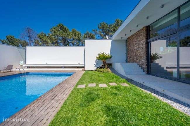 Moradia de Luxo para venda T4-34