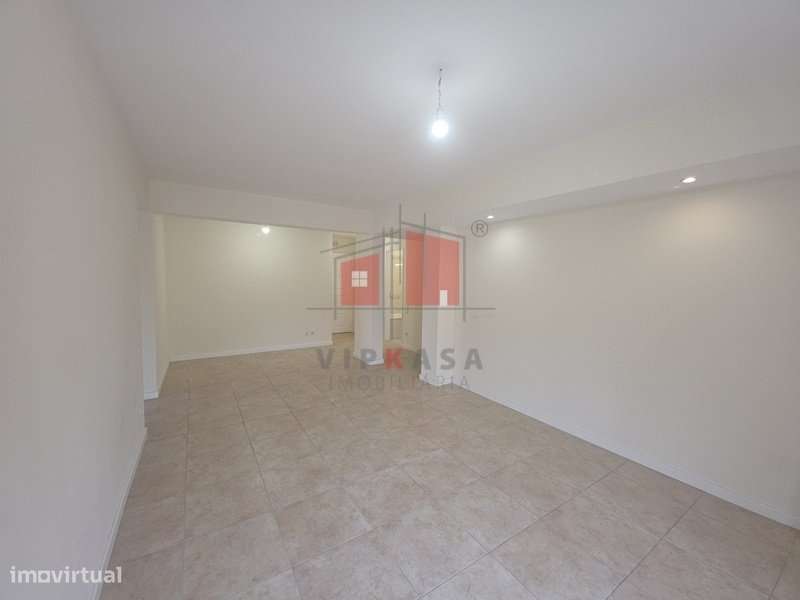 Apartamento T2 - Tapada das Mercês-4