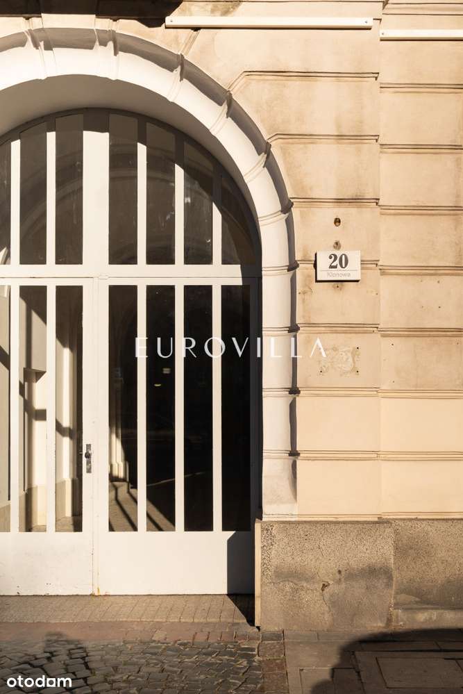 W Kamienicy urocze blisko Łazienek Królewskich - Pełny obrazek: 5/6