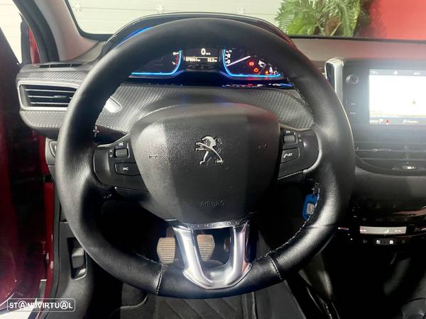 Peugeot 2008 1.2 PureTech Allure - 38