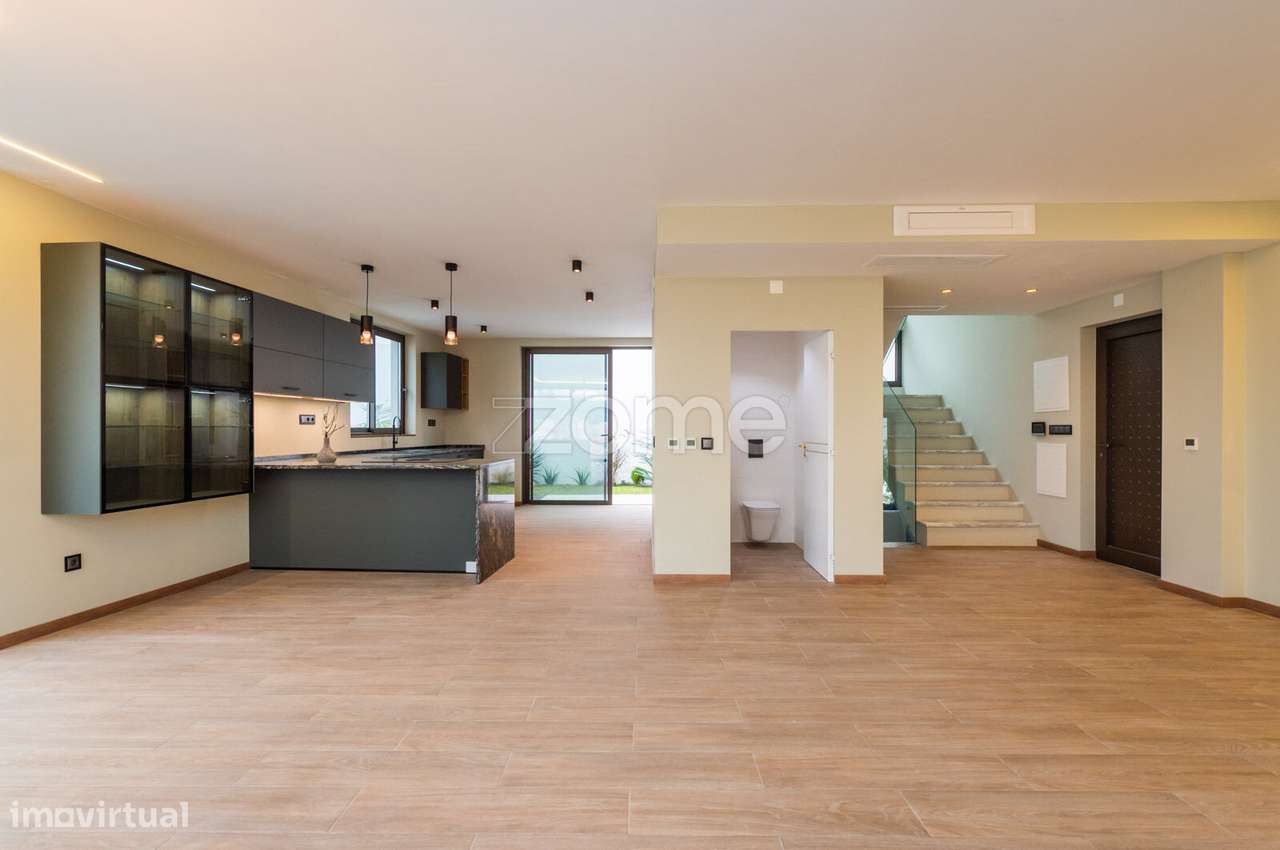 Moradia individual T3 na Amoreira (Cascais)-36