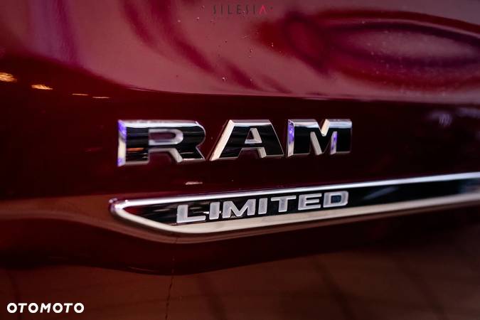 RAM 1500 5.7 Crew Cab Limited - 11