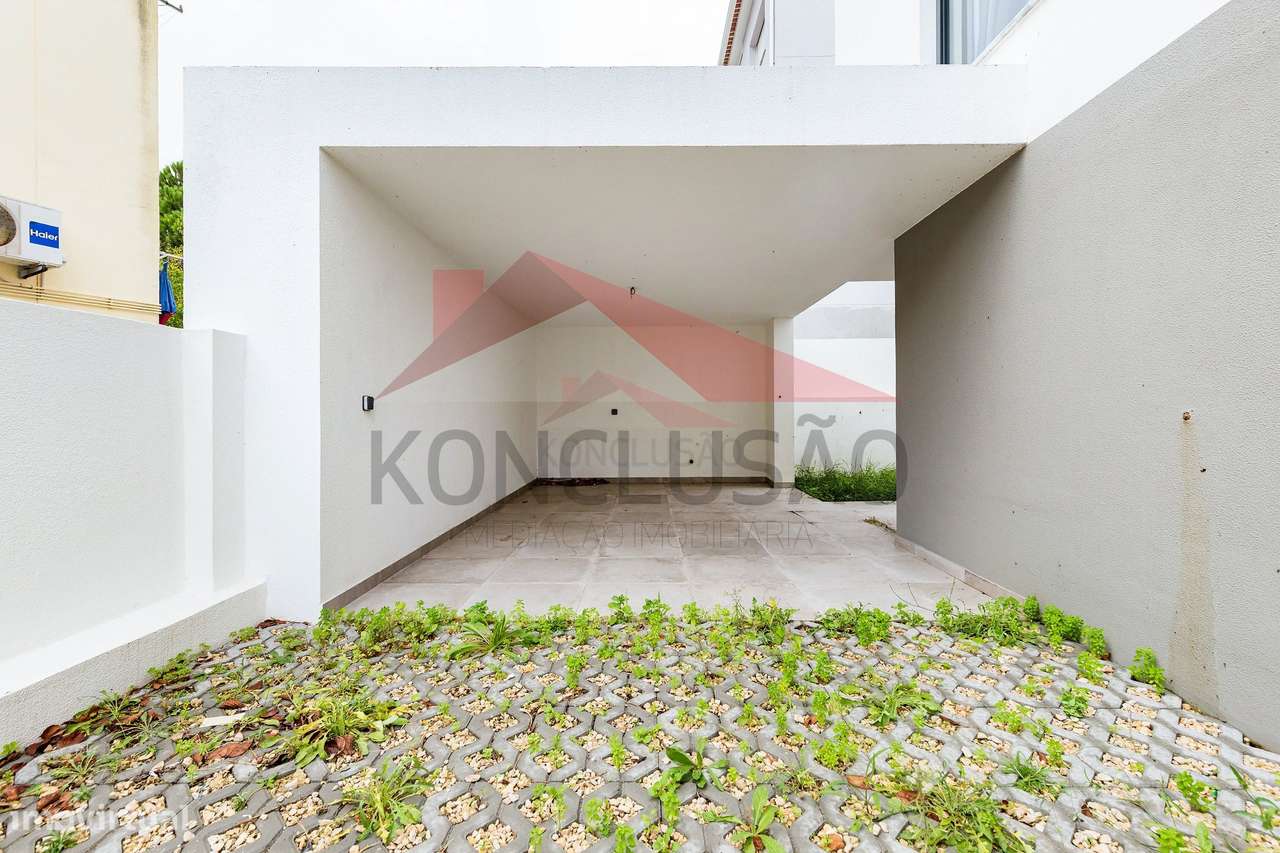 ** Moradia Independente em Santa Iria – Uma Oportunidade a Não Perd...-42