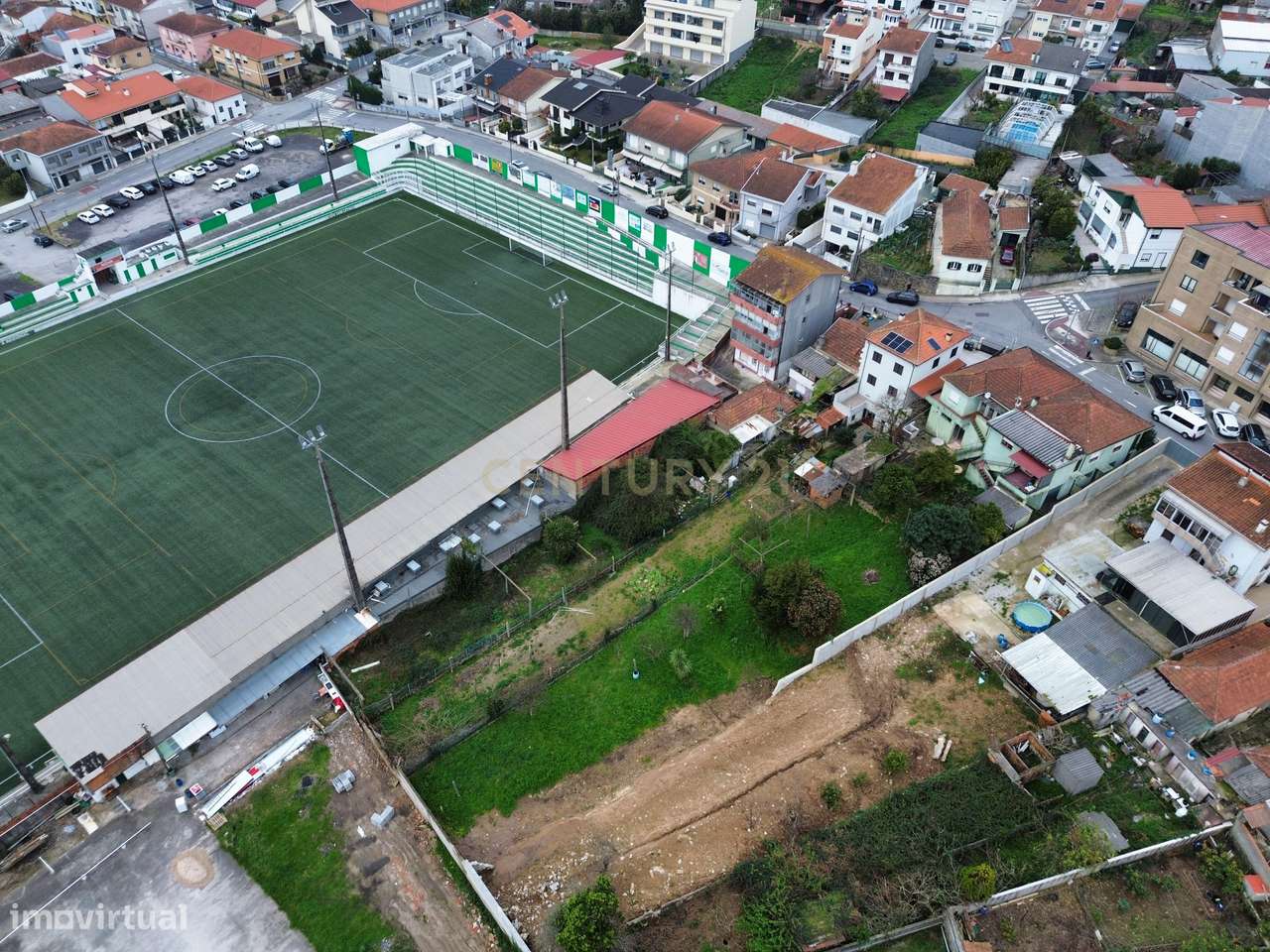 Moradia T3 em Ermesinde com Grande Quintal e Excelente Potencial de In-27