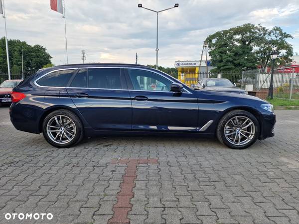 BMW Seria 5 520d mHEV - 5