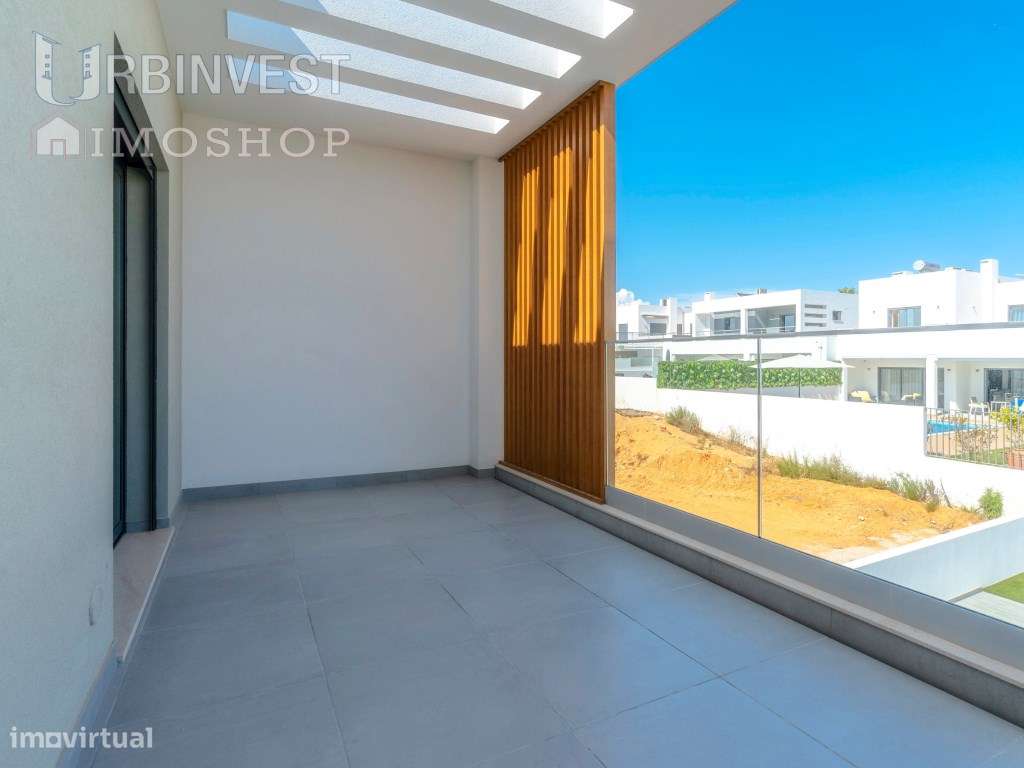 Moradia T4 a curta distância da praia do Almargem, em Quarteira, Al...-35
