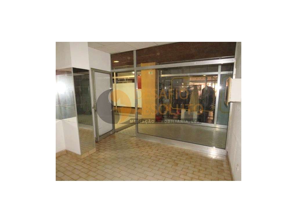 Loja - Centro Comercial São Gonçalo - Barreiro - Grande imagem: 5/11