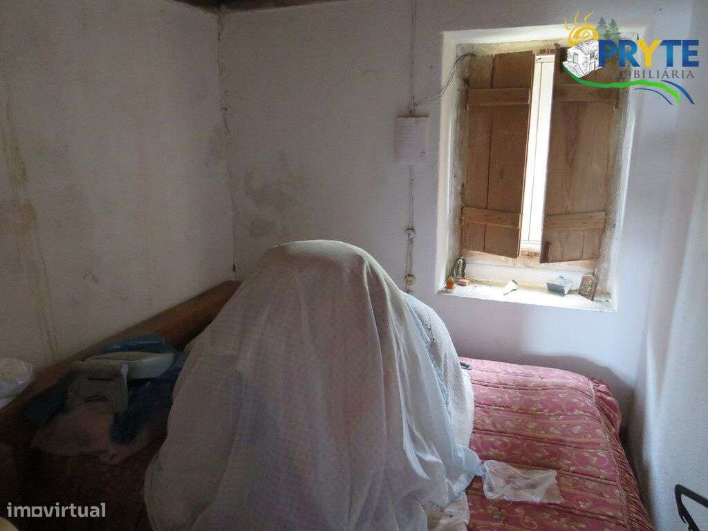 Moradia T3 situada em Outeiro da Lagoa, a apenas 5 minutos da Sertã-30