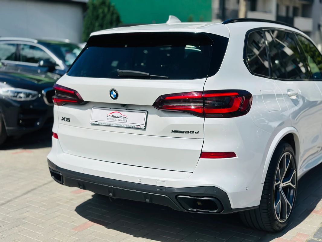 BMW X5 xDrive30d - 38