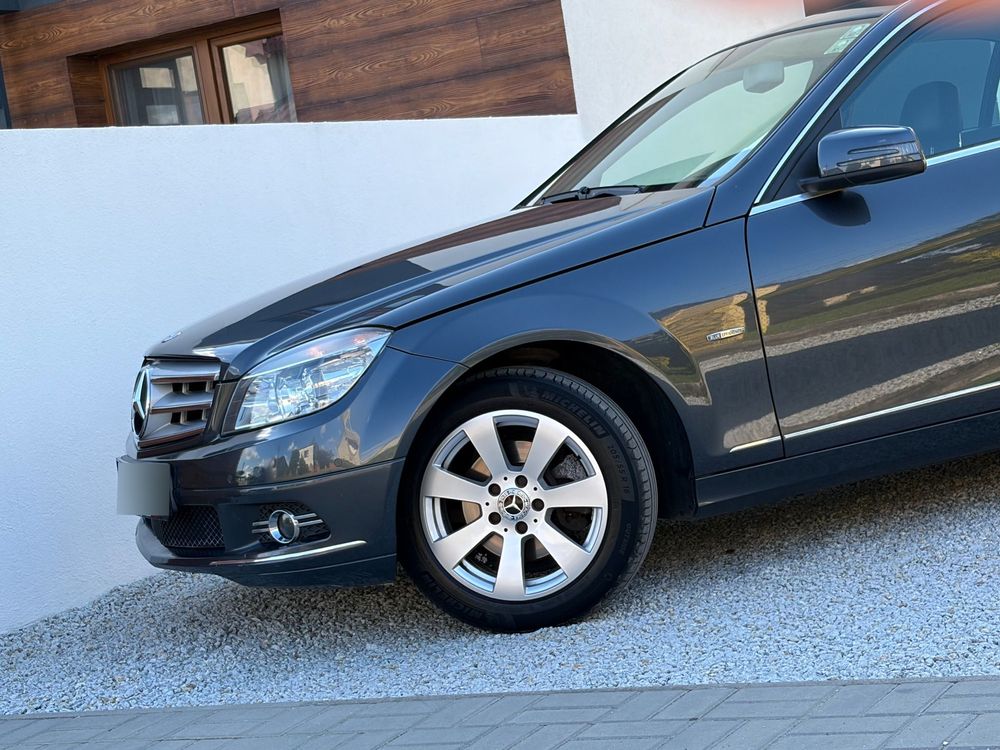 Mercedes-Benz C W204 180 (BlueEFFICIENCY) Avantgarde 2009
