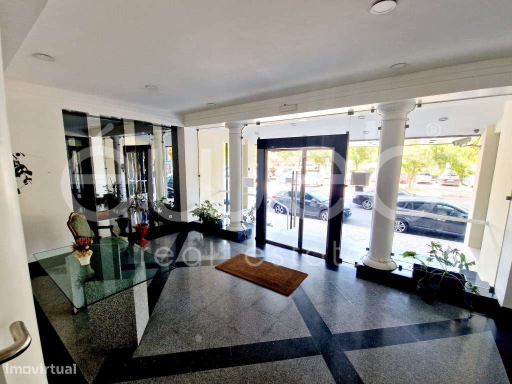 Apartamento T2, Luísa Todi, Setúbal-31