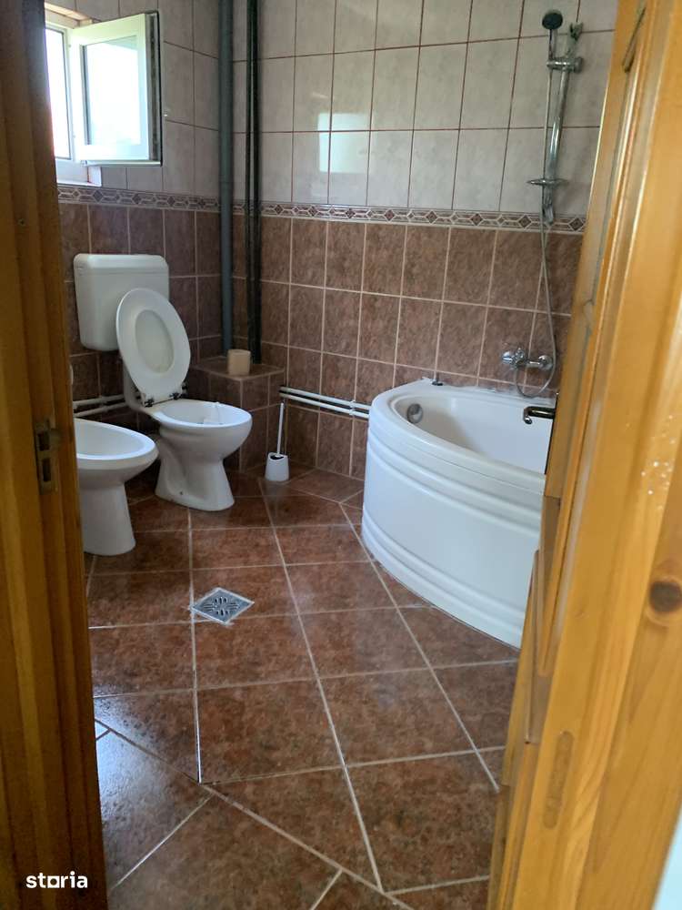 km.4/5-Casa Sp+P+M-teren 684 mp d-21m preț 285.000 euro-5