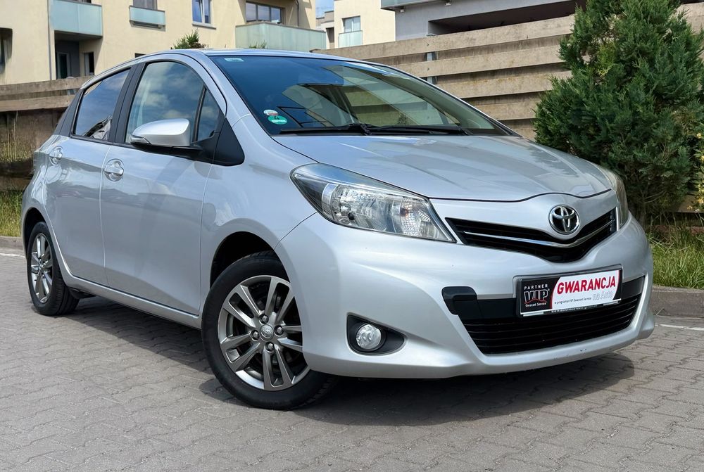 Toyota Yaris III (2011-2019) 1.33 Prestige 2014
