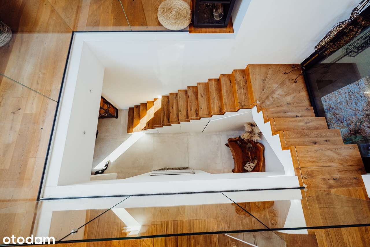 Nowoczesny dom z cudownym widokiem-10