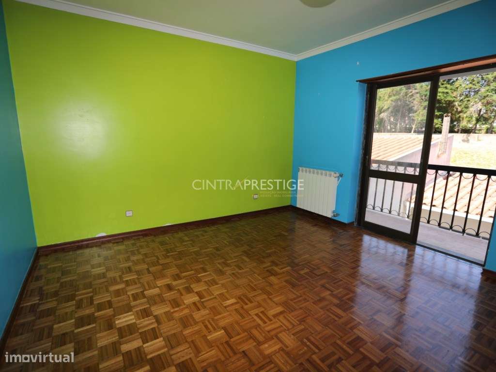 Lourel -Moradia T4 com sotão , garagem e churrasqueira - Conforto, ...-33