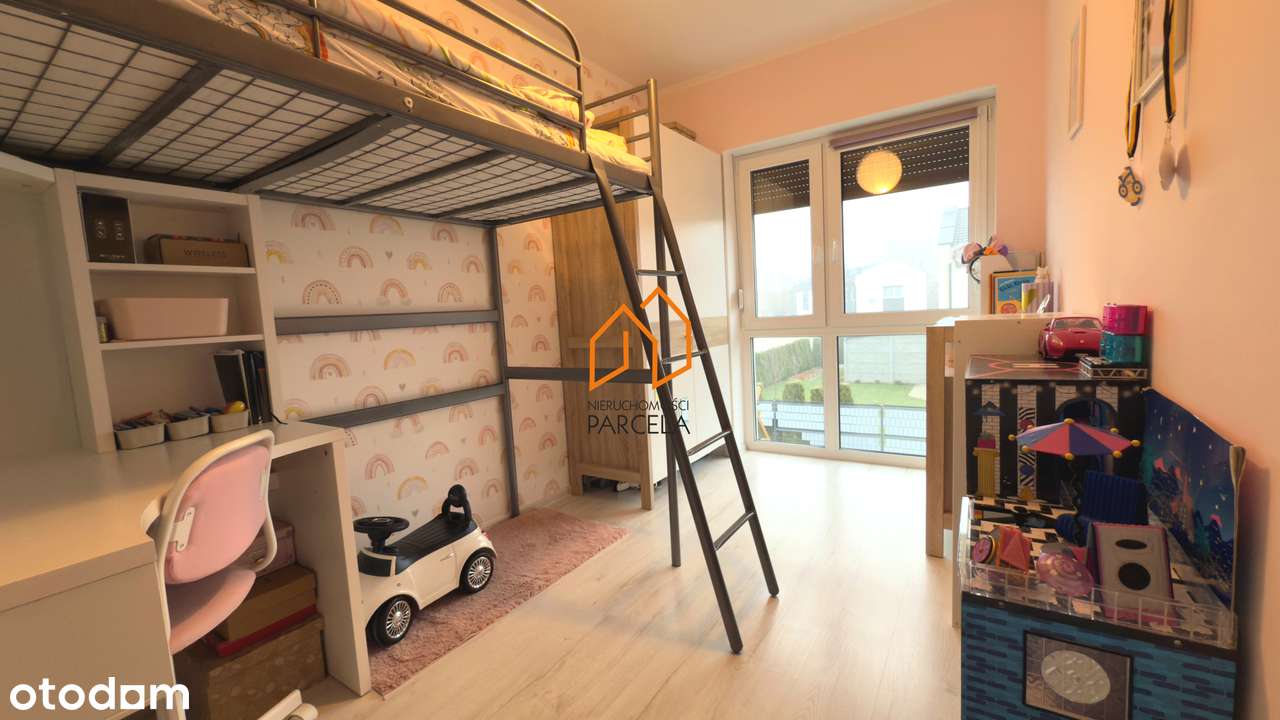 Mieszkanie dwupoziomowe z ogródkiem w Dominowie.-11