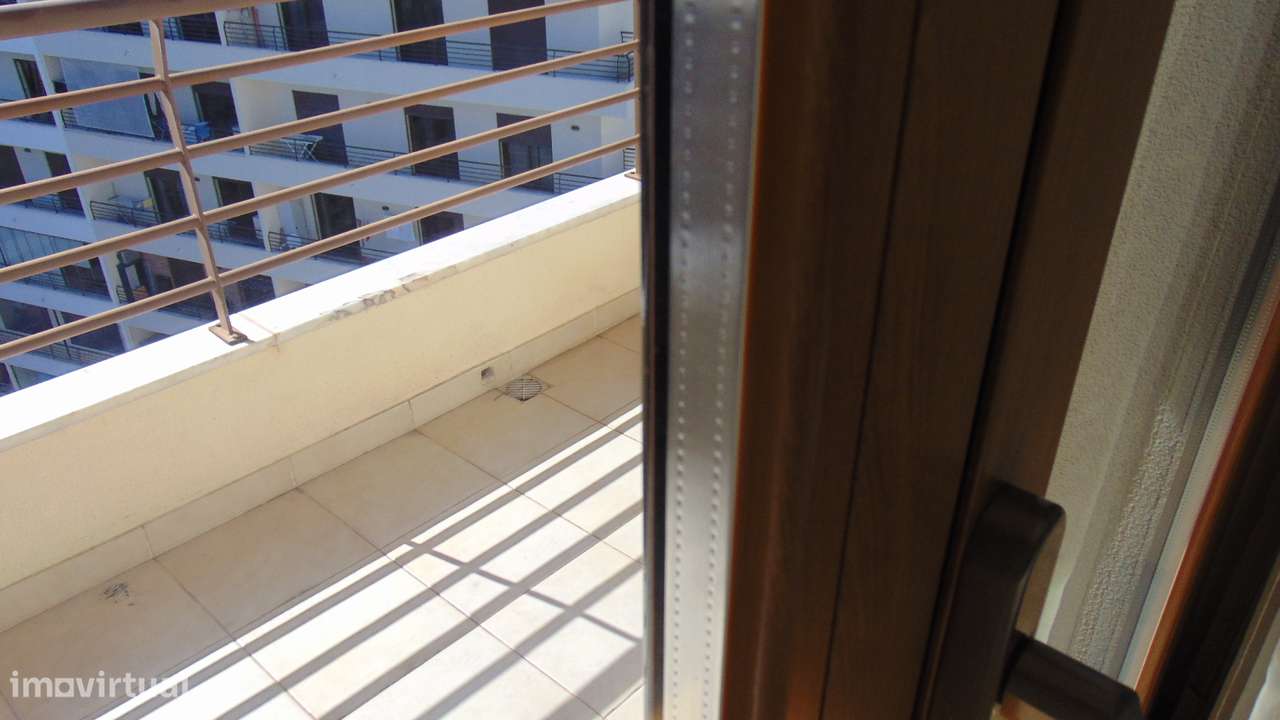 T2 com suite  Colinas do Cruzeiro, Odivelas-22