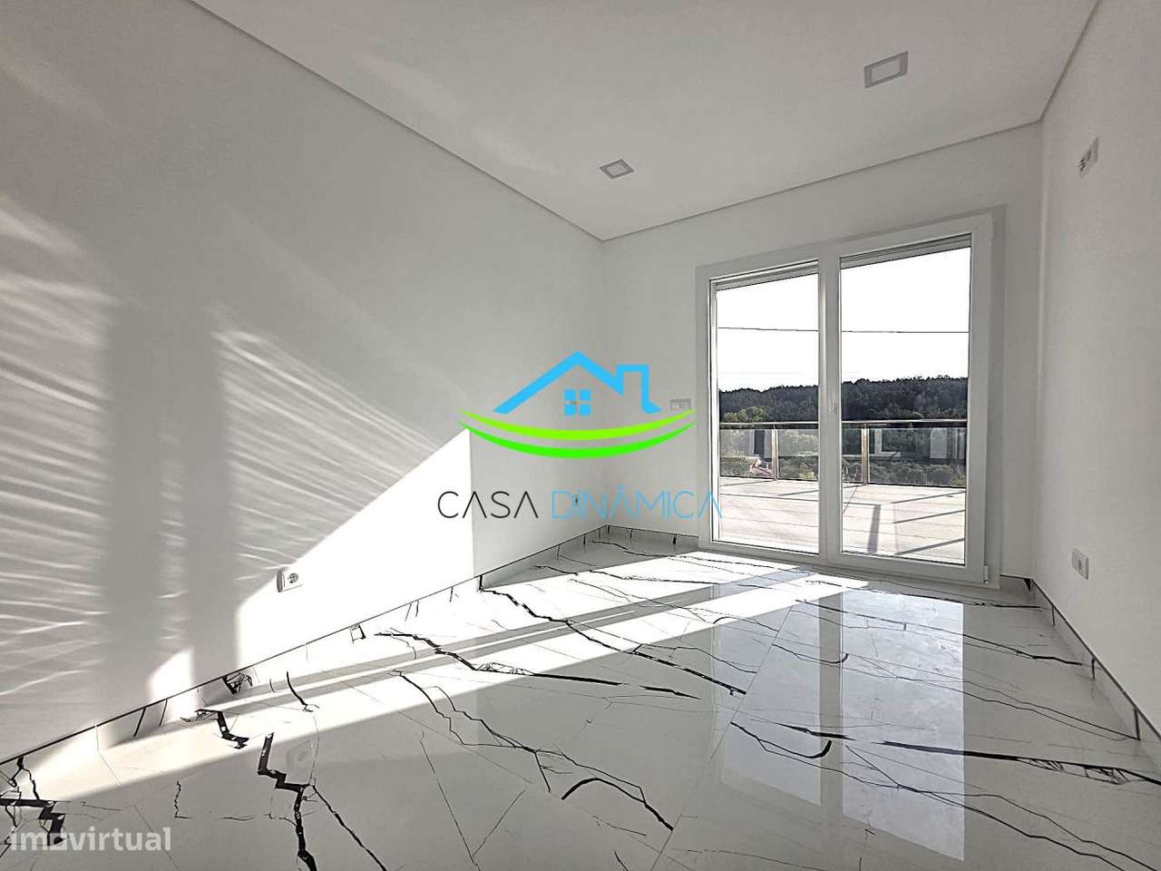Moradia T4+1 Nova com Garagem Ampla e Jardim – Antuzede, Coimbra-7