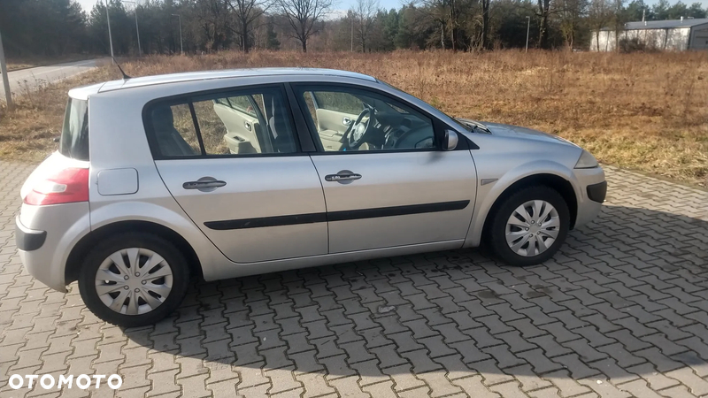 Renault Megane - 4