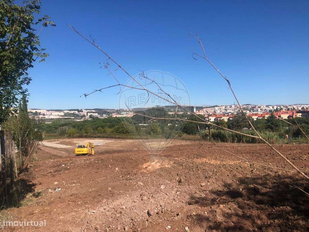 Terreno  para arrendamento - Grande imagem: 4/10