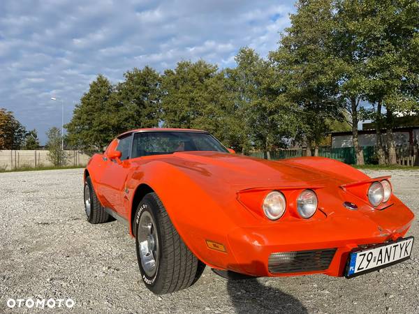 Chevrolet Corvette - 2