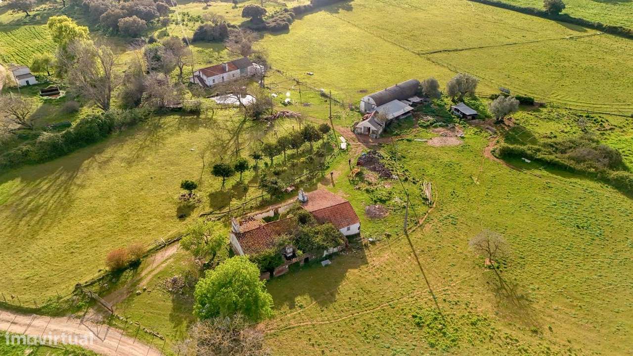 Quinta  para venda - Grande imagem: 2/49