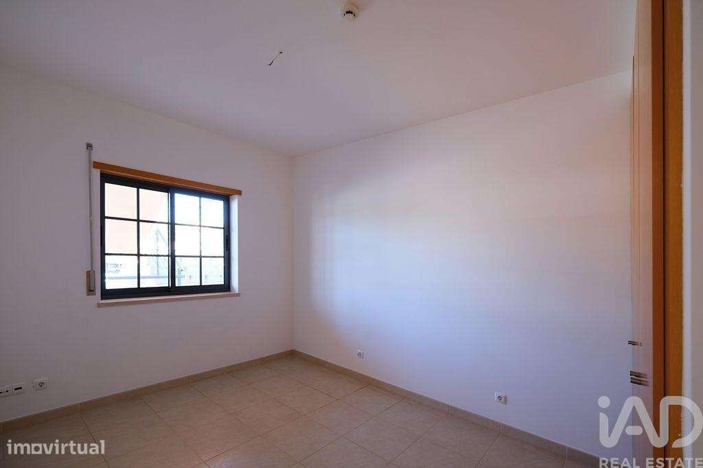 Apartamento T1 em Quinta do Anjo de 59 m2 - Grande imagem: 4/8