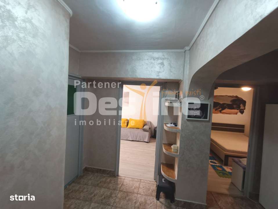 Apartament 3 camere, decomandat, metrou Dristor2