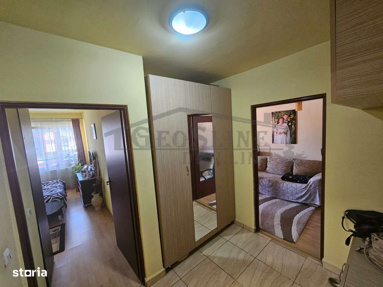 VÂNZARE Apartament 2 camere decomandate + Parcare-0