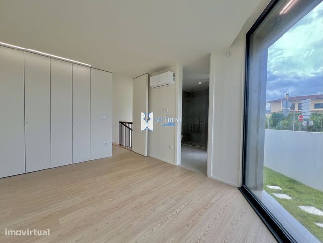MORADIA INDIVIDUAL DE LUXO T3, DUAS SUITES, NOVA, CONCLUIDA,NA TROFA-16