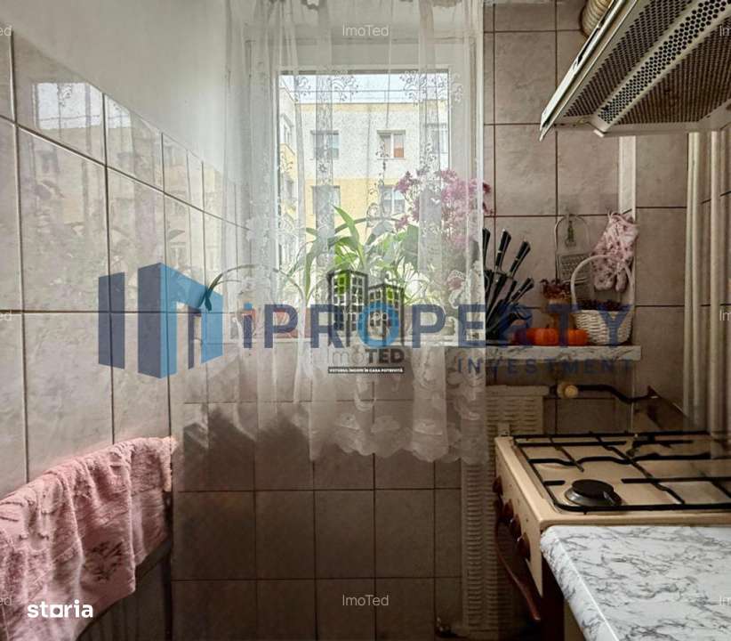 Delfinului, Pantelimon | Garsoniera | Instalatii Schimbate | Balcon - Imagine principală: 5/18