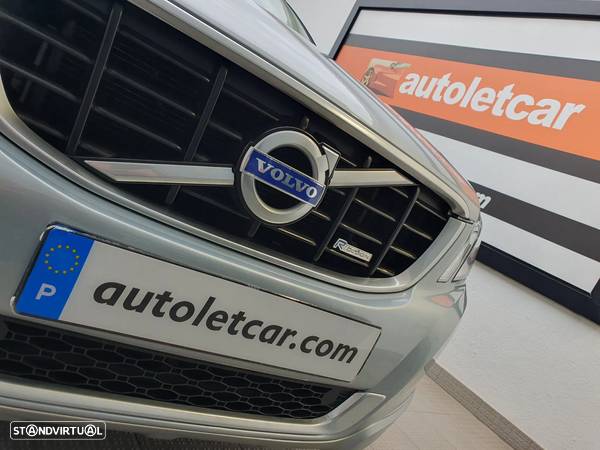 Volvo XC 60 2.0 D4 DRIVe R-Design - 23