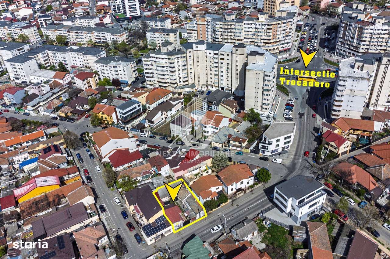 Casa 5 camere La sol  si Spatiu comercial stradal, Trocadero - Imagine principală: 2/13