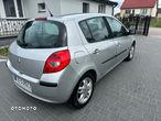 Renault Clio - 6