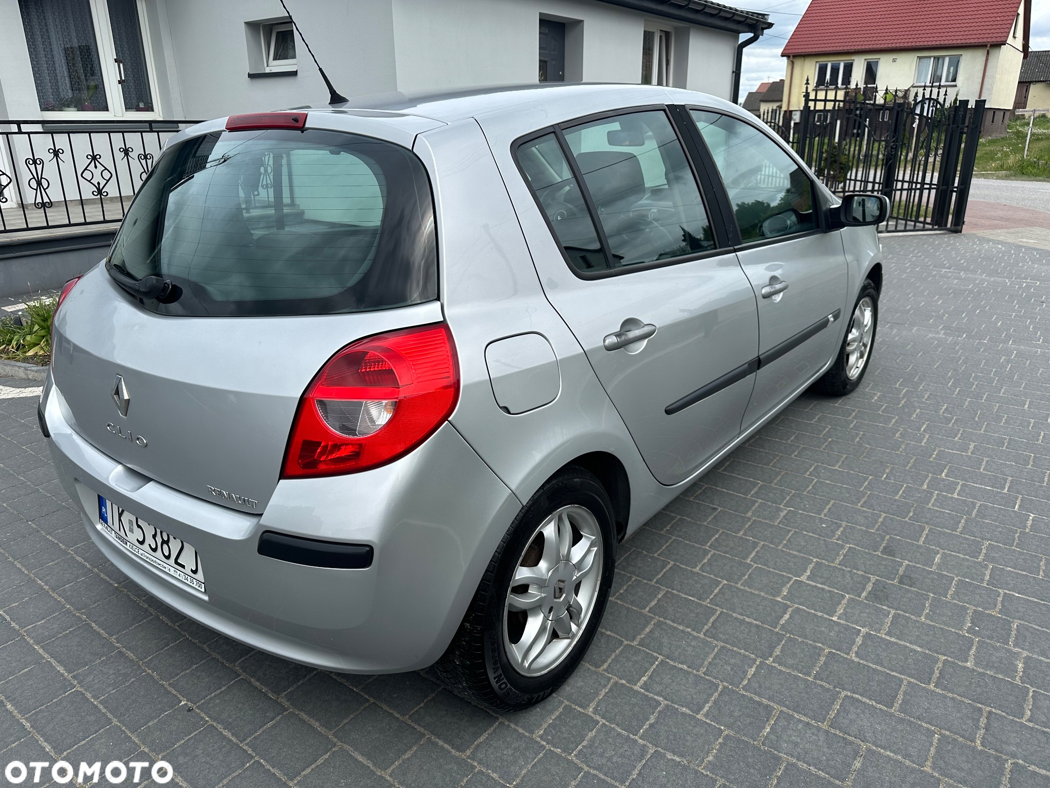 Renault Clio - 6