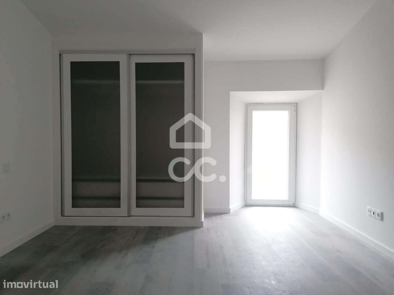 Moradia T3 totalmente remodelada, em Lourinhã – Conforto, modernidade-8