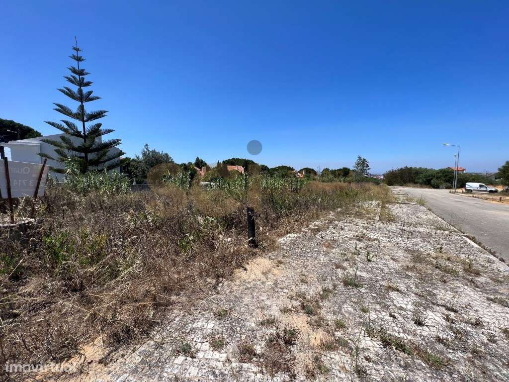 Loteamento para 8 Moradias | Capuchos | com projecto - Grande imagem: 5/13